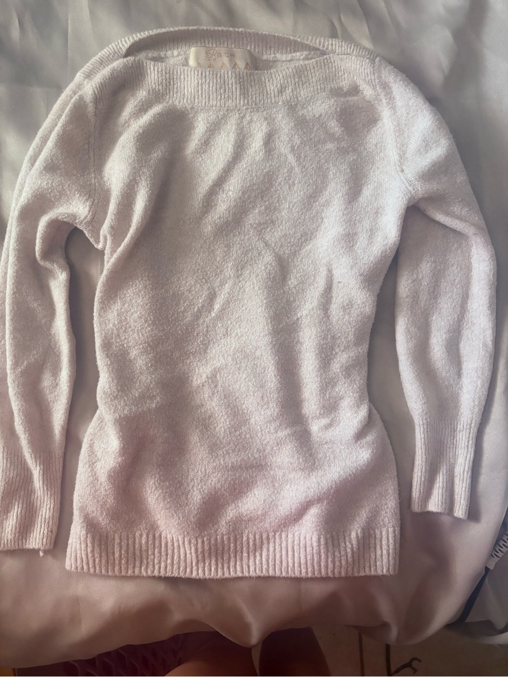 Classic Women's Crewneck Sweater - Cream